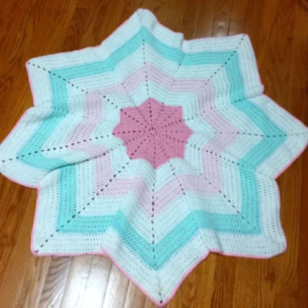 Hand Crochet Flower Shaped Baby Blanket.